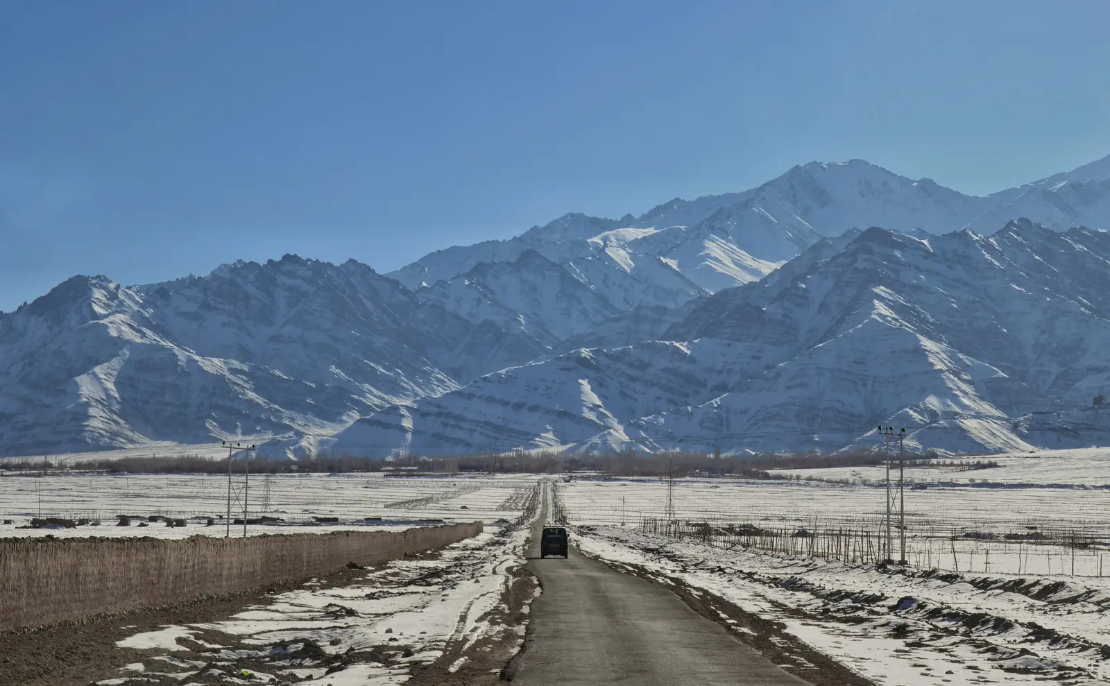 How to get from Delhi to Leh and Ladakh