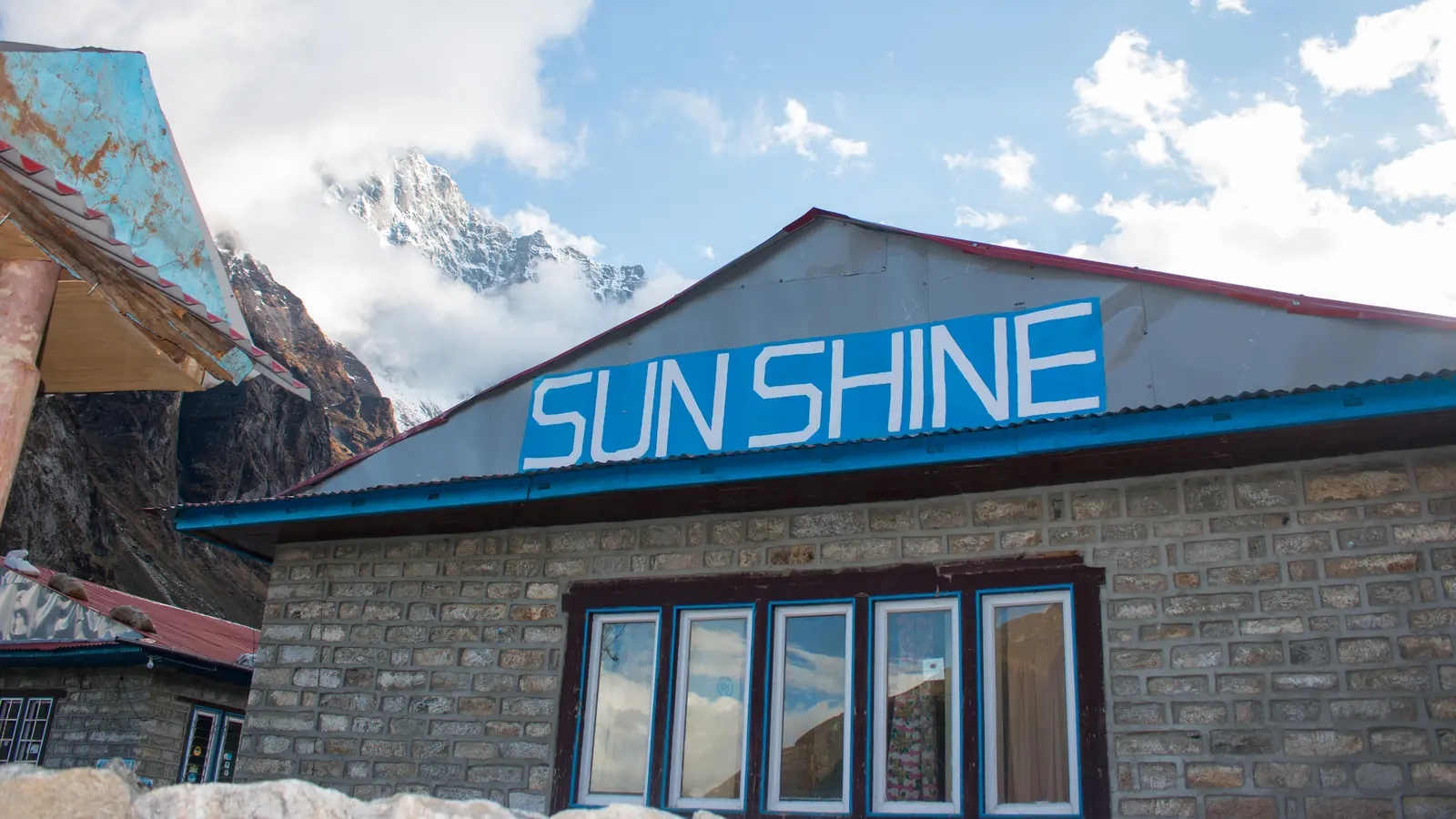 Sun Shine Lodge