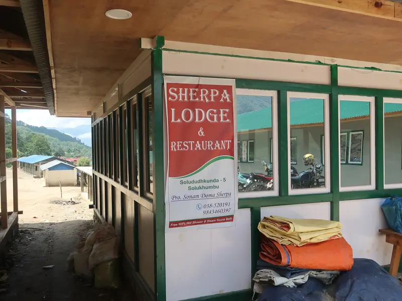 Sherpa Lodge And Restaurant