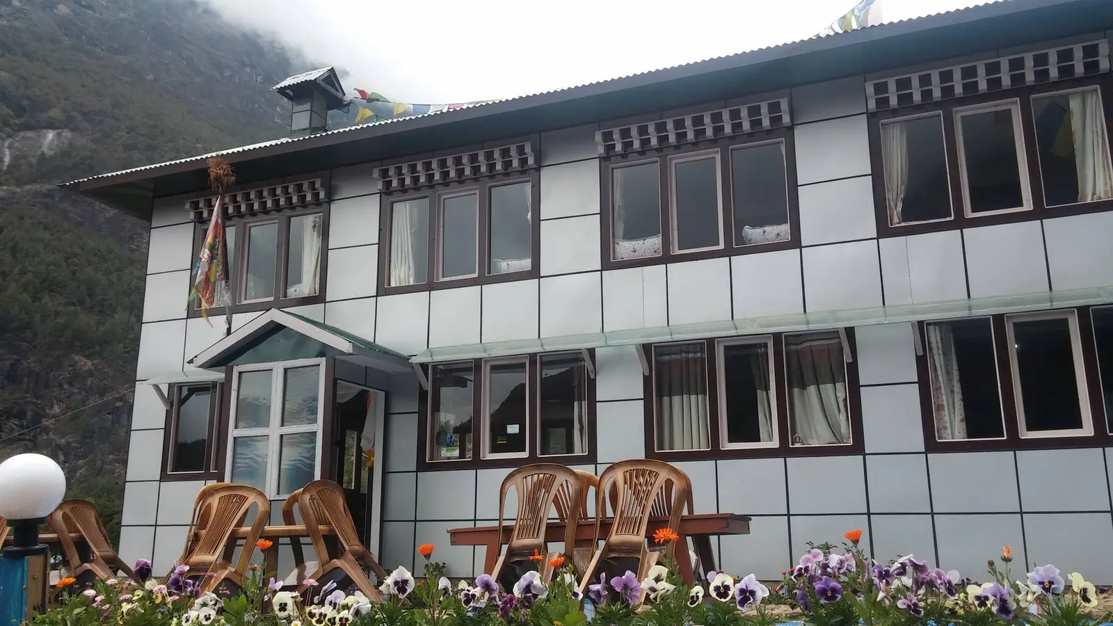Buddha Lodge