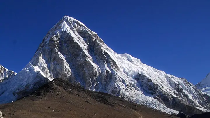 Pumori 7138m