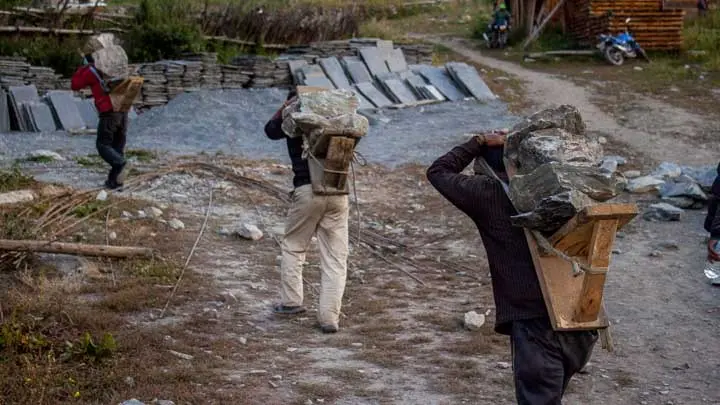 Wood Support For Carrying Rocks