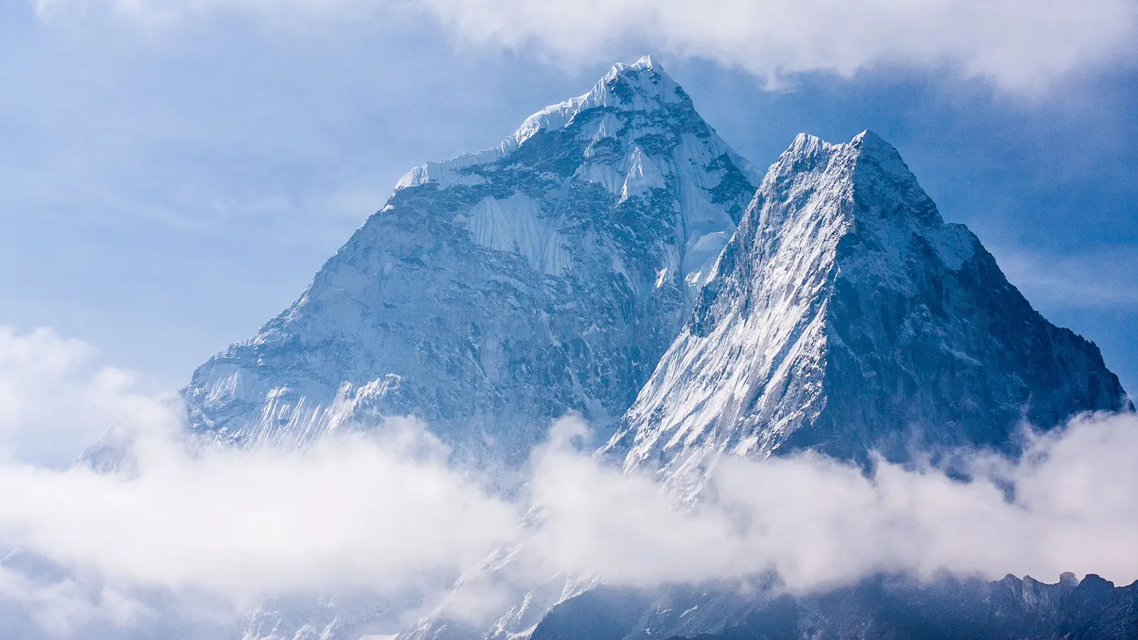 Dingboche cover