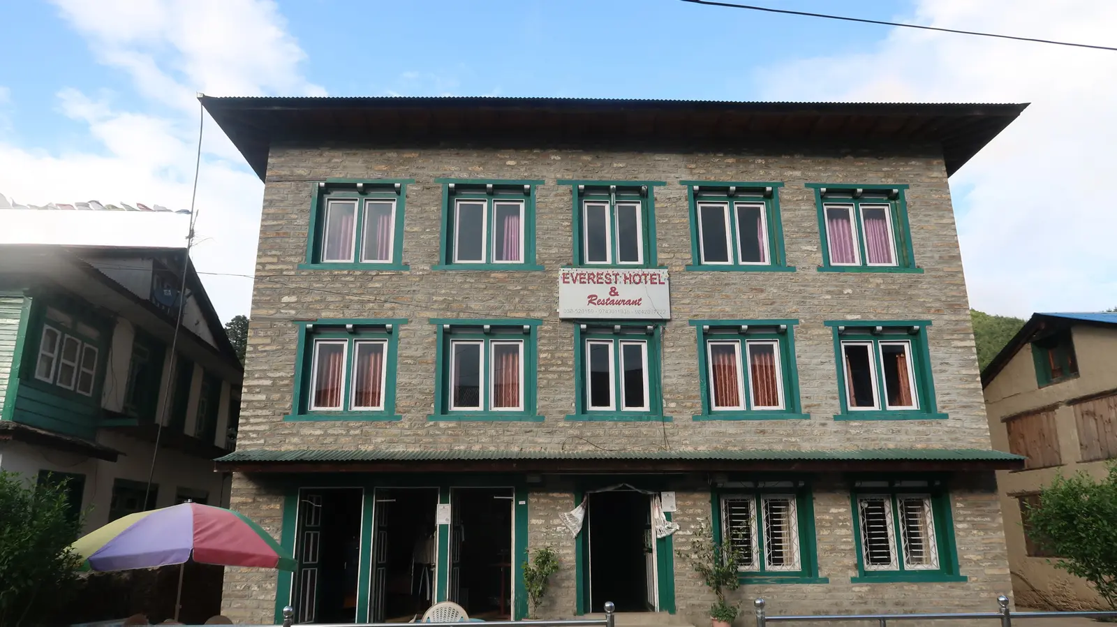 Everest Hotel and Restaurant
