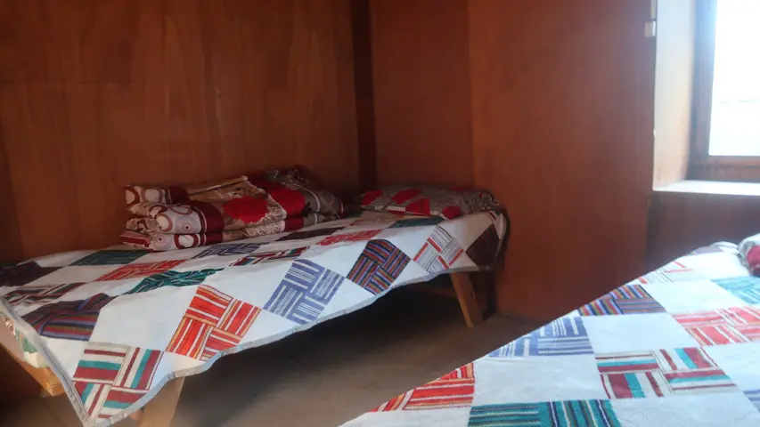 Everest Lodge