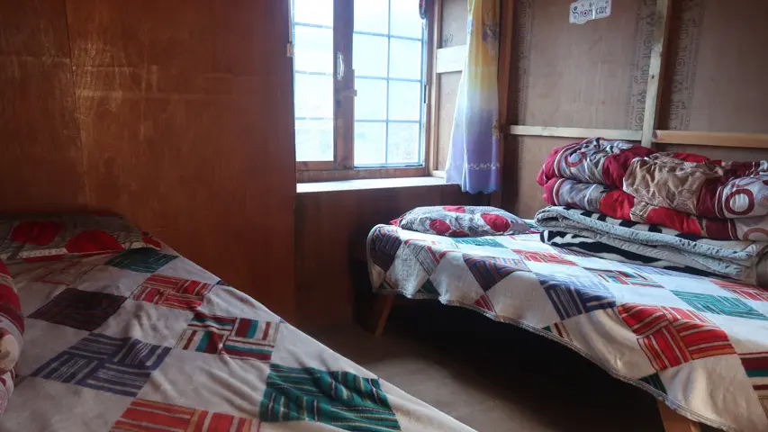 Everest Lodge