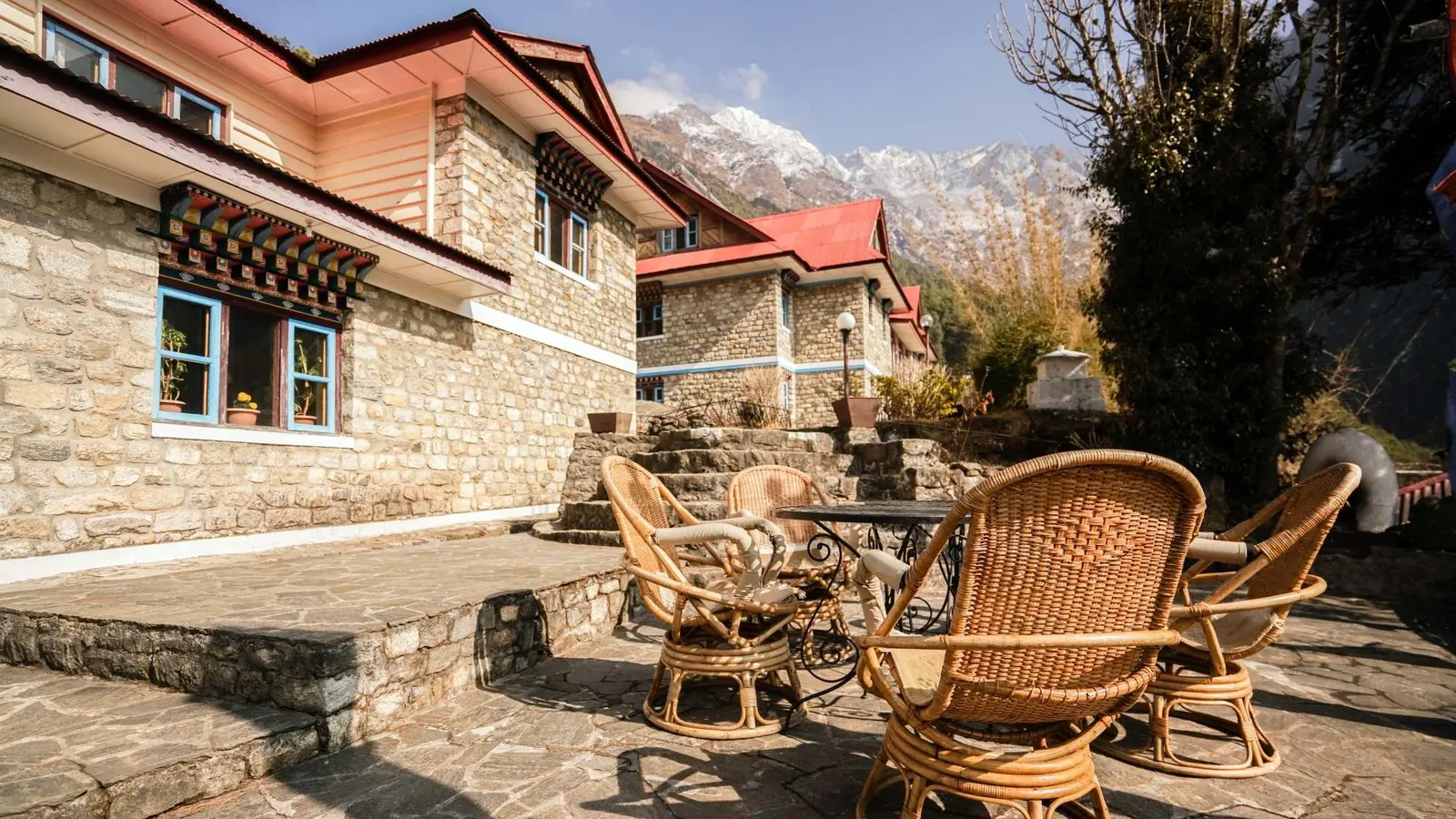 Everest Summit Lodge
