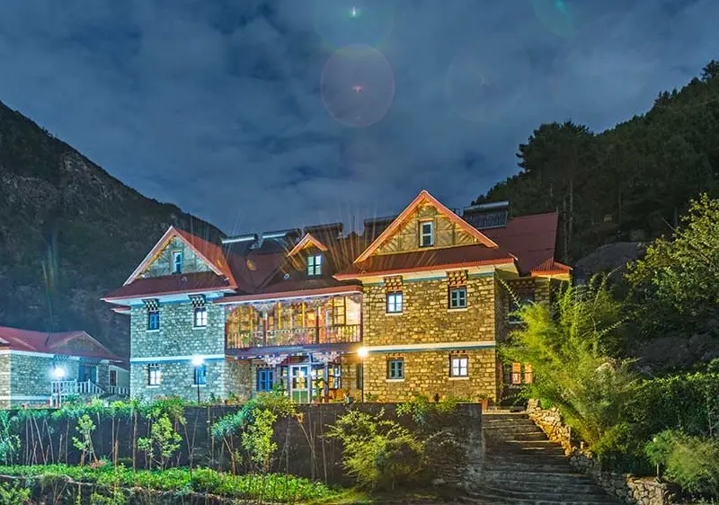 Everest Summit Lodge