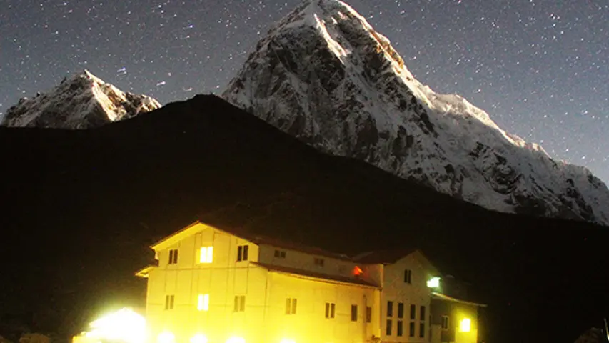 Hotel Everest Inn