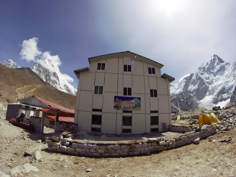 Hotel Everest Inn