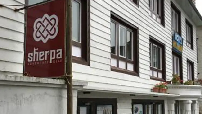 Hotel Khangri