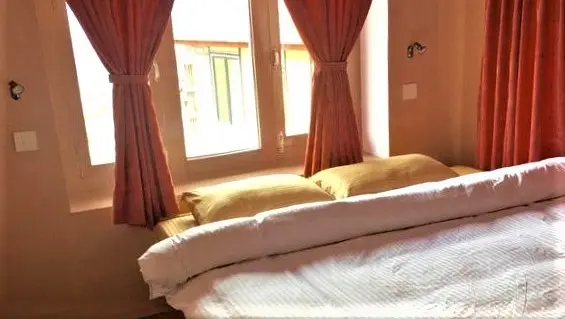 Hotel Khangri