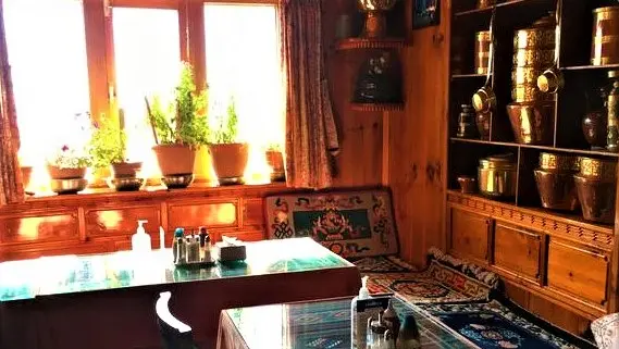 Hotel Khangri