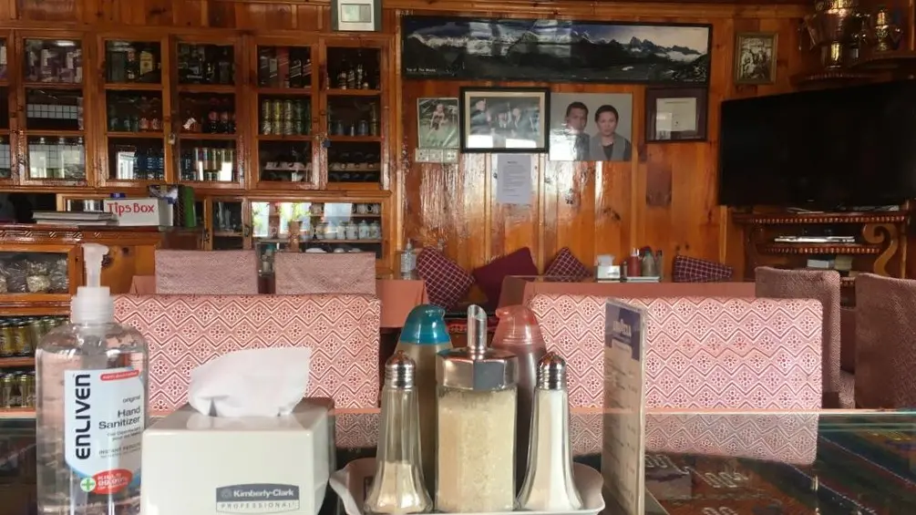 Hotel Khangri