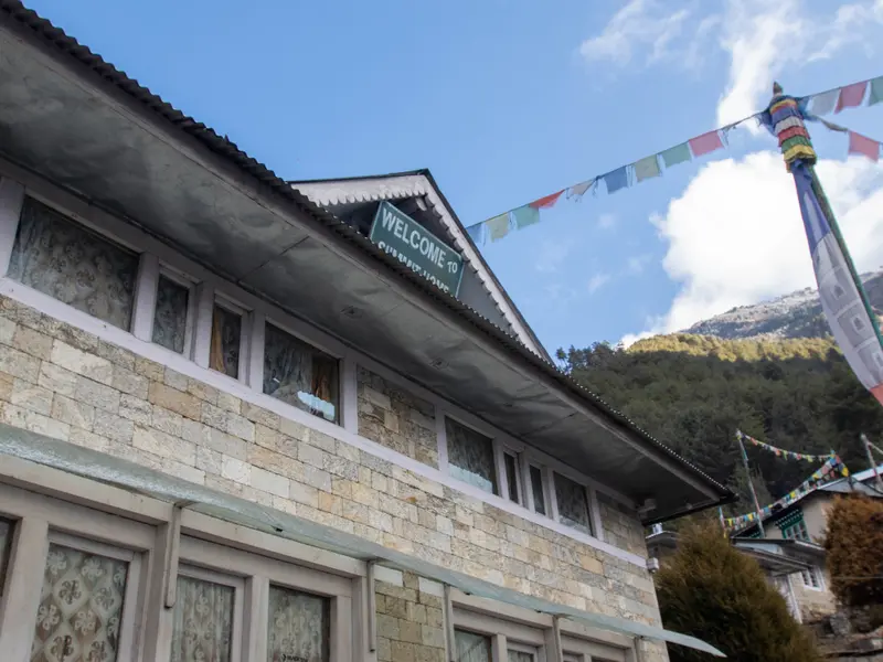 Hotel Summit