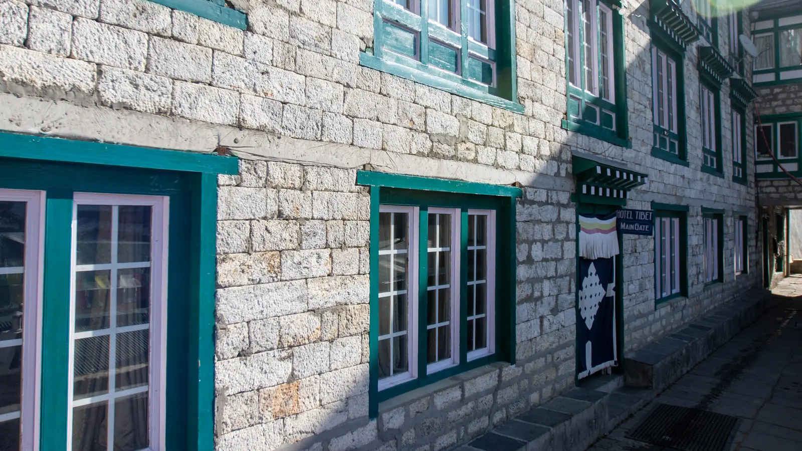 Hotel Tibet
