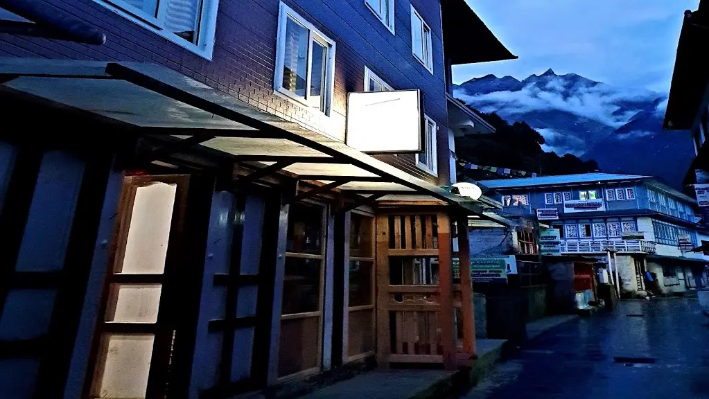 Lama Hotel