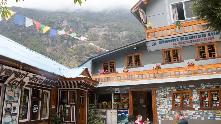 Mount Kailash Lodge And Restaurant