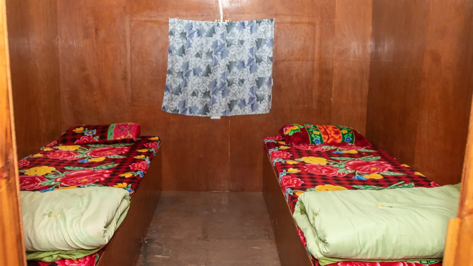 Mount Kailash Lodge And Restaurant