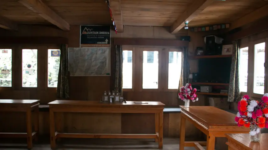 Mountain Sherpa Lodge and Restaurant