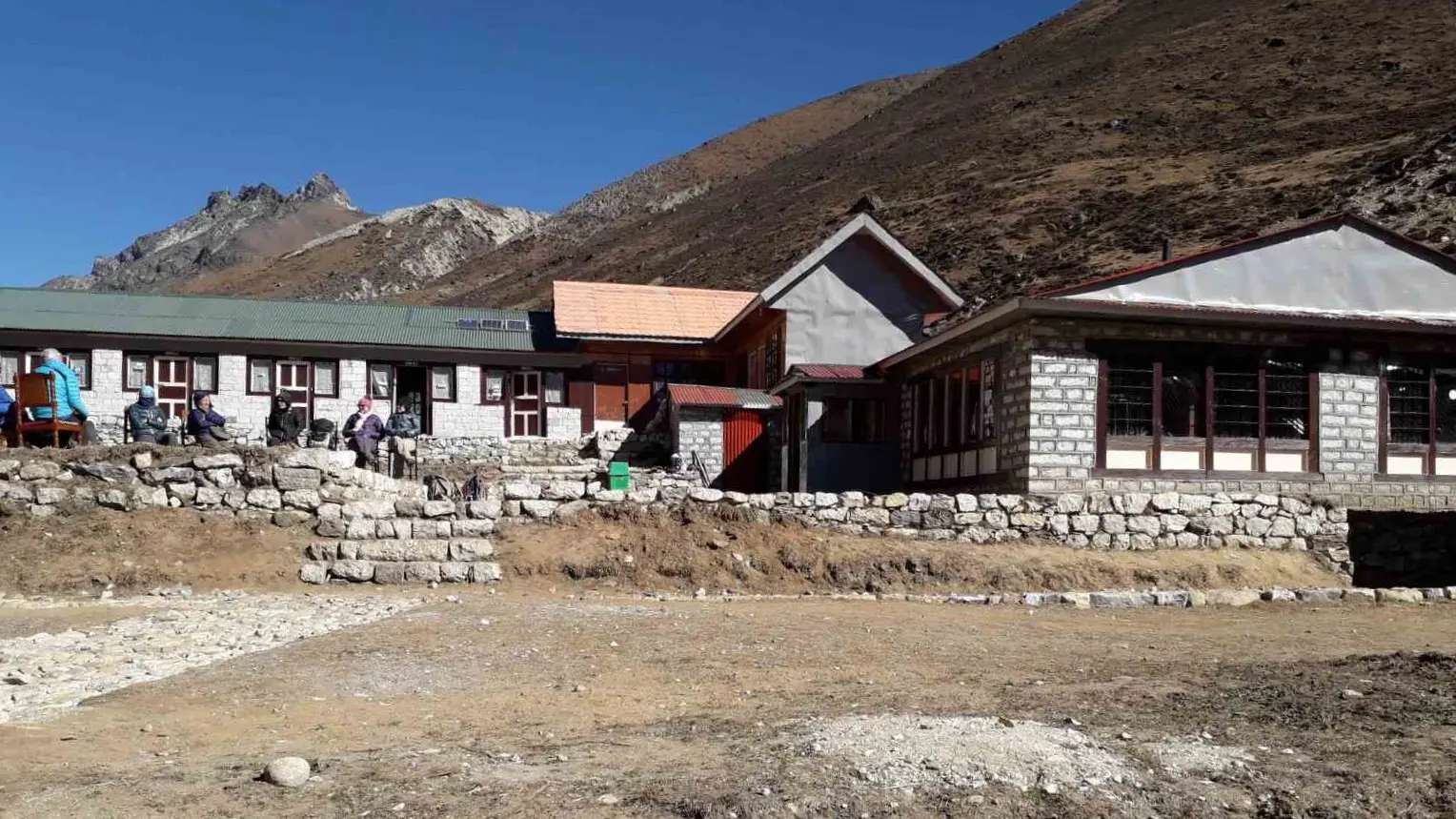 Renjo Pass Lodge