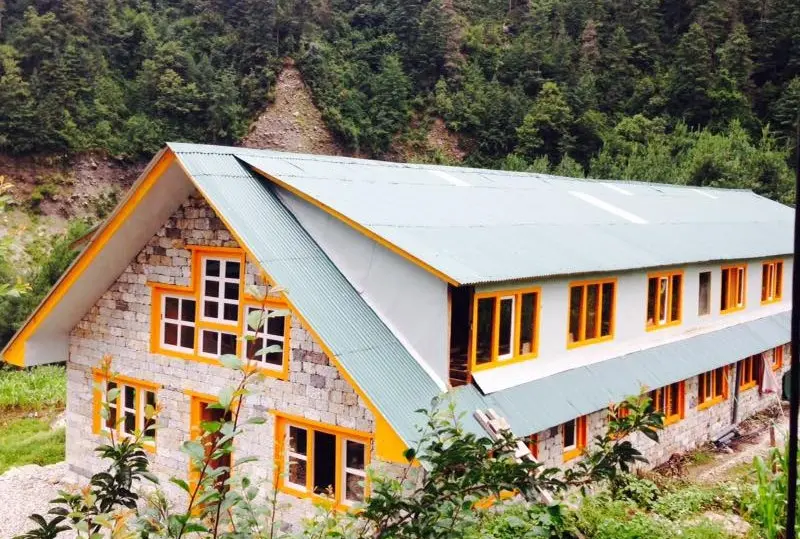 Sherpa Guide Lodge