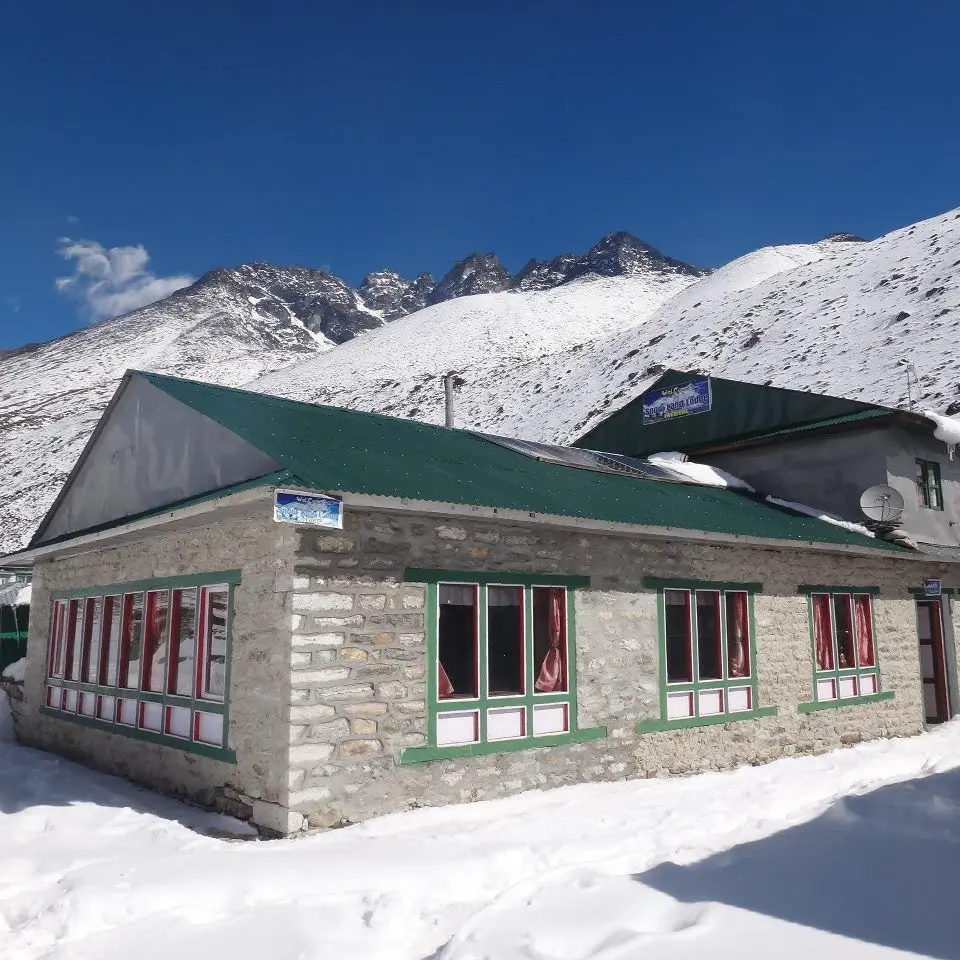 Snow Land Lodge