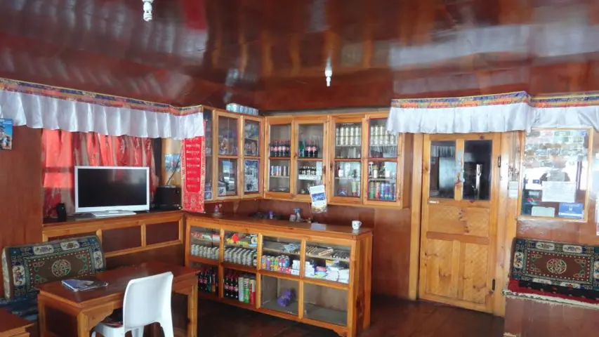 Snow Land Lodge
