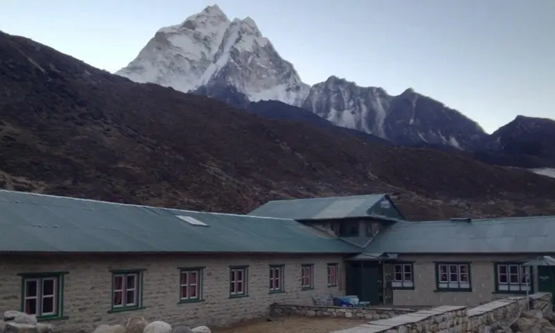 Snow Land Lodge