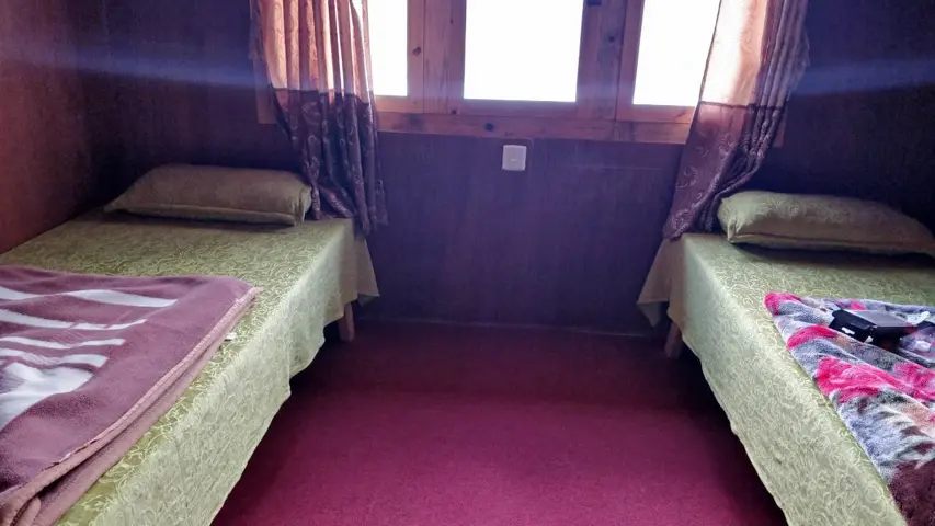 Sona Lodge and Restaurant