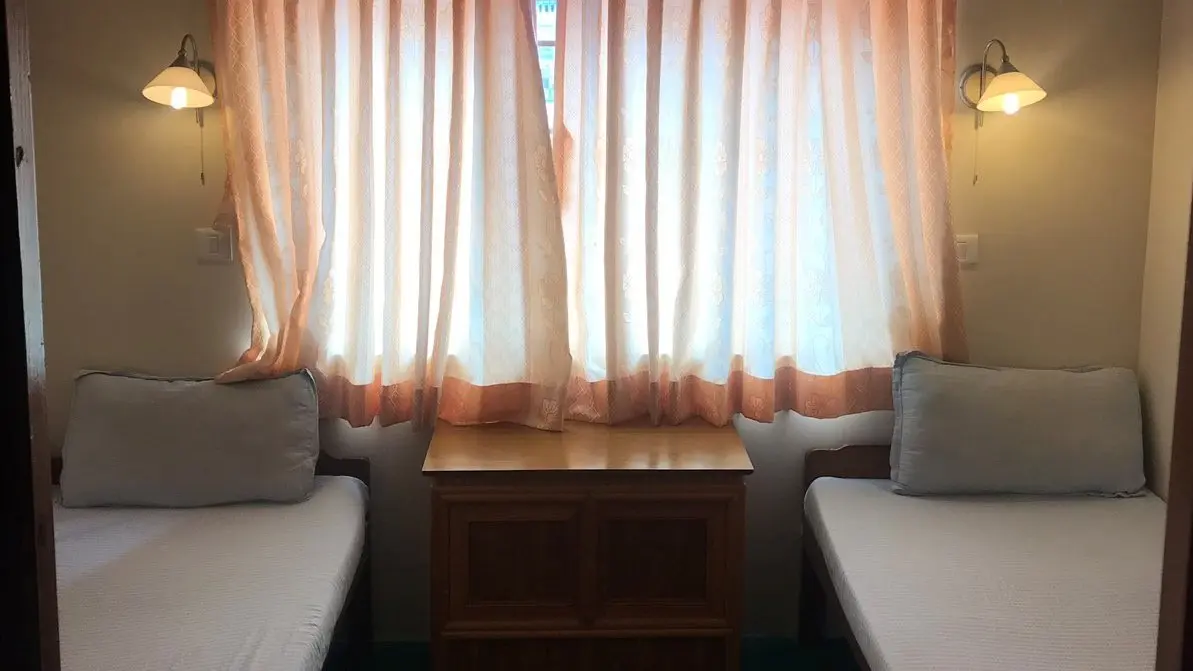 Yak Hotel