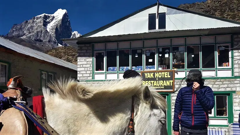 Yak Lodge