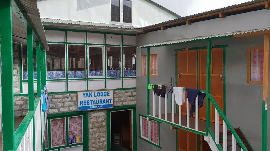 Yak Lodge