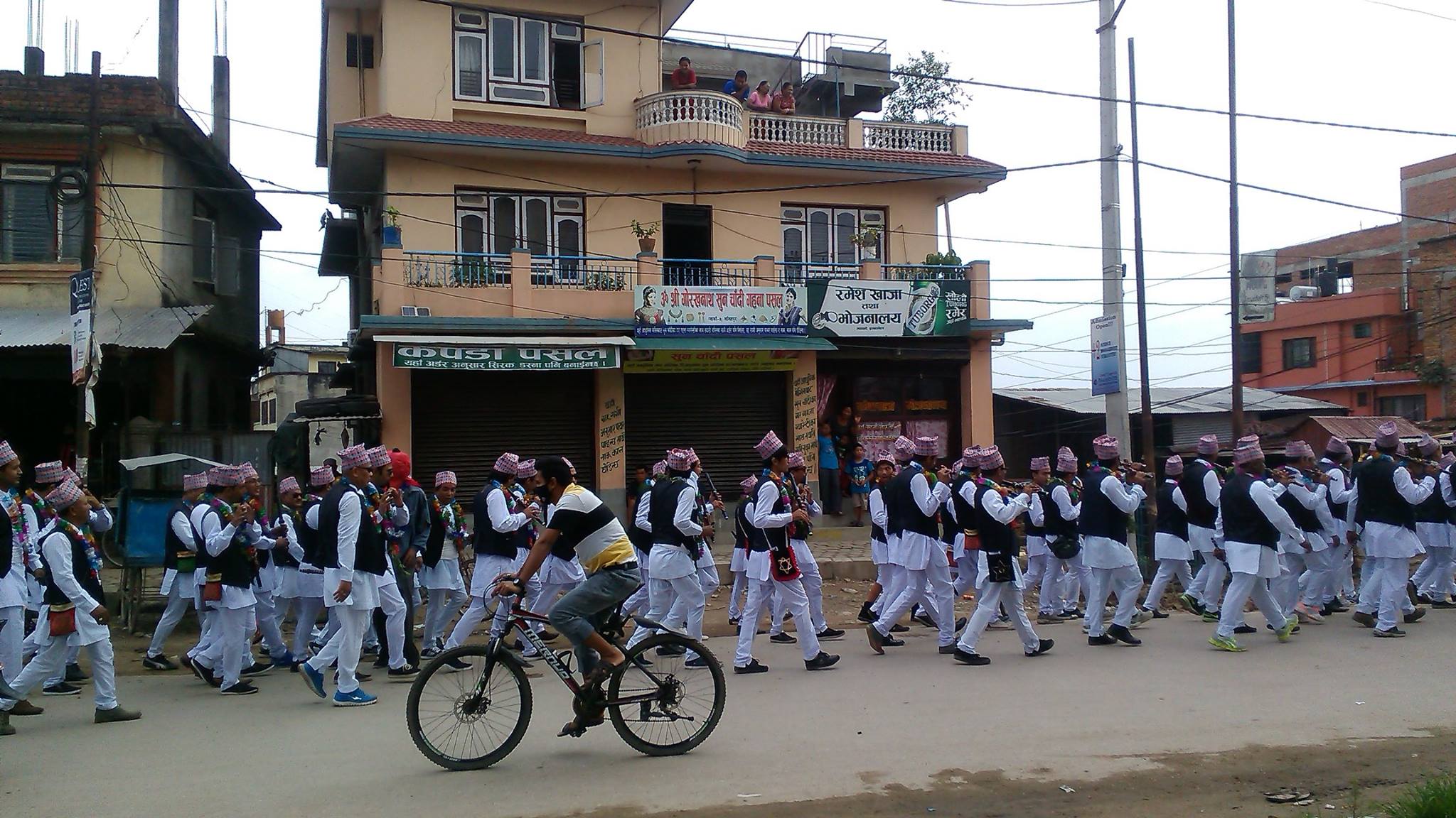 Line of devotees on a pilgrimage journey of the occasion of Mataya