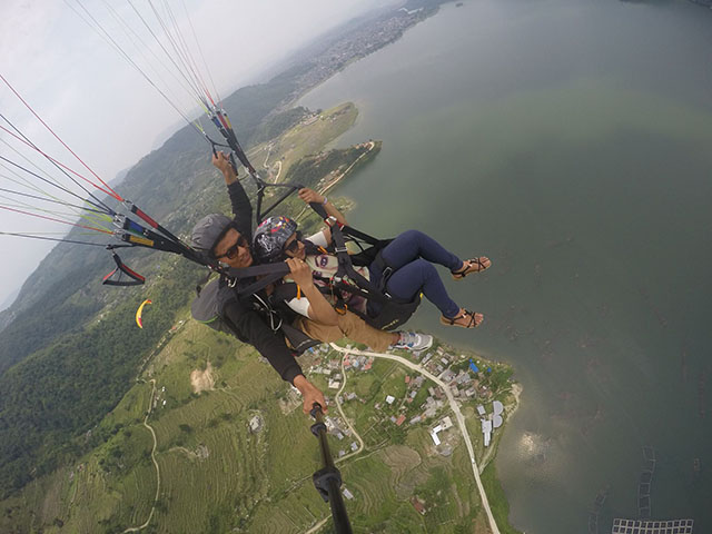 paragliding parahawking pokhara nepal adventure things to do in nepal flying with birds tandem 