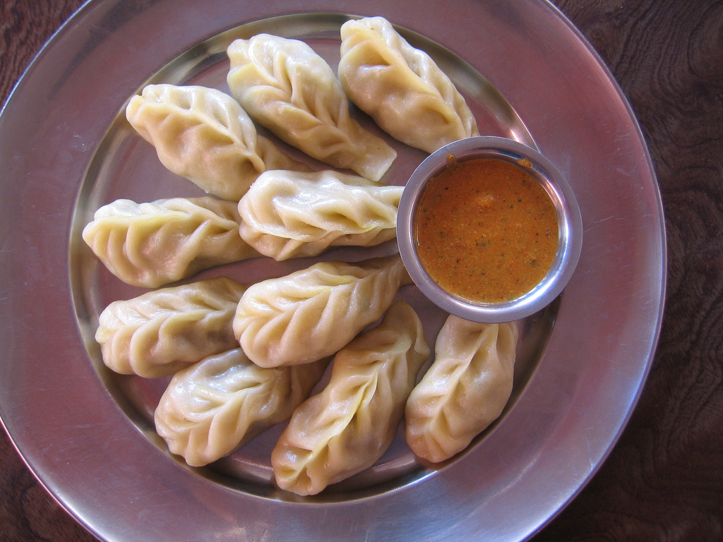 <a data-cke-saved-href="https://en.wikipedia.org/wiki/Momo_(dumpling)" href="https://en.wikipedia.org/wiki/Momo_(dumpling)" target="_blank">Wikipedia</a> vegetable momos