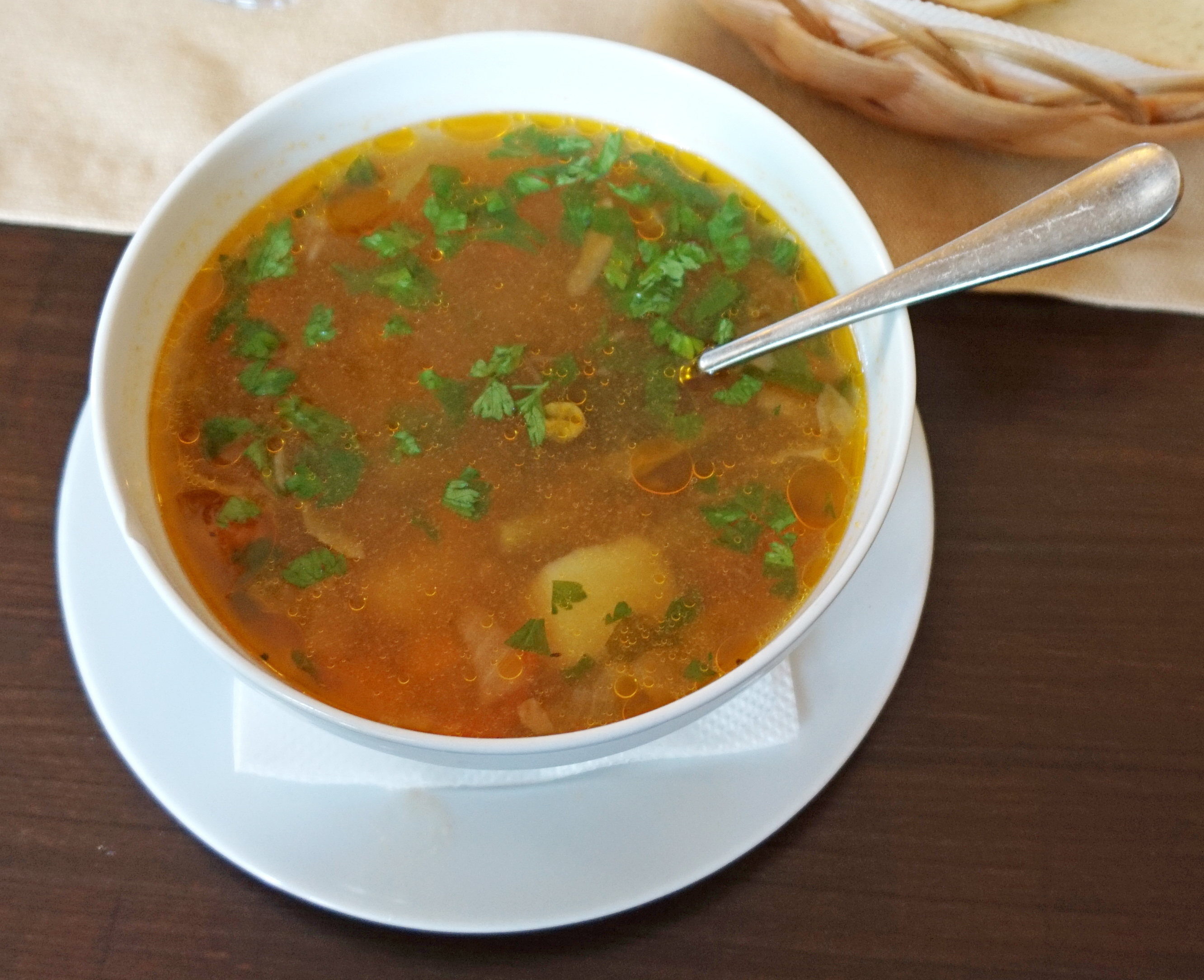 <a data-cke-saved-href="https://commons.wikimedia.org/wiki/File:Vegetable_soup_3.jpg" href="https://commons.wikimedia.org/wiki/File:Vegetable_soup_3.jpg" target="_blank">Wikimedia Commons</a> vegetable soup